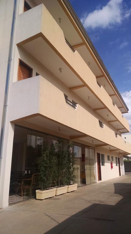 Aries Apart Hotel Bauru Eksteriør billede